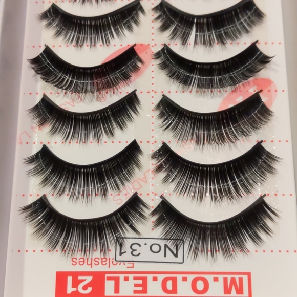 Eyelashes - Picture 2 of 2